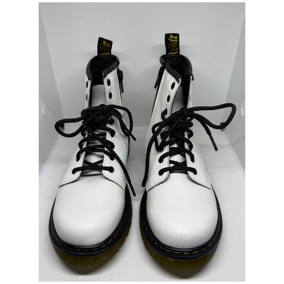 DR MARTENS Youth 1460 Patent Leather Lace Up White Boots - Picture 2 of 8